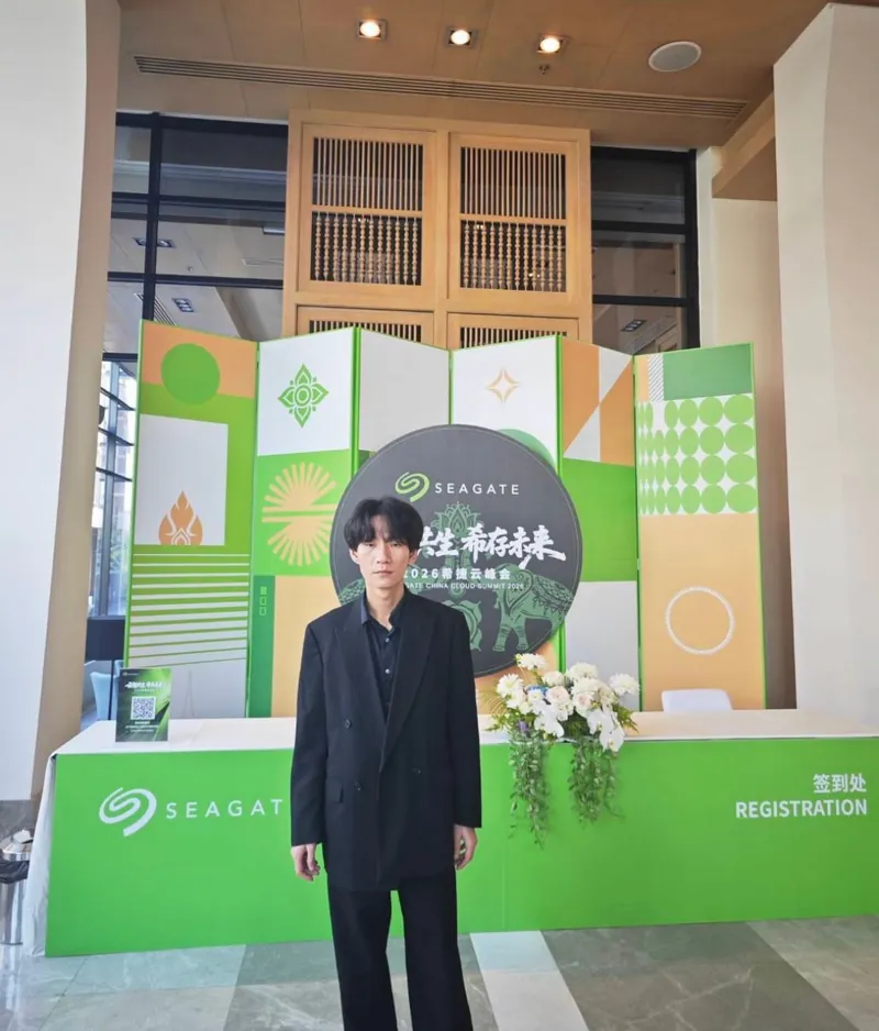 EventLingua multilingual event staff and interpreters at a Bangkok event